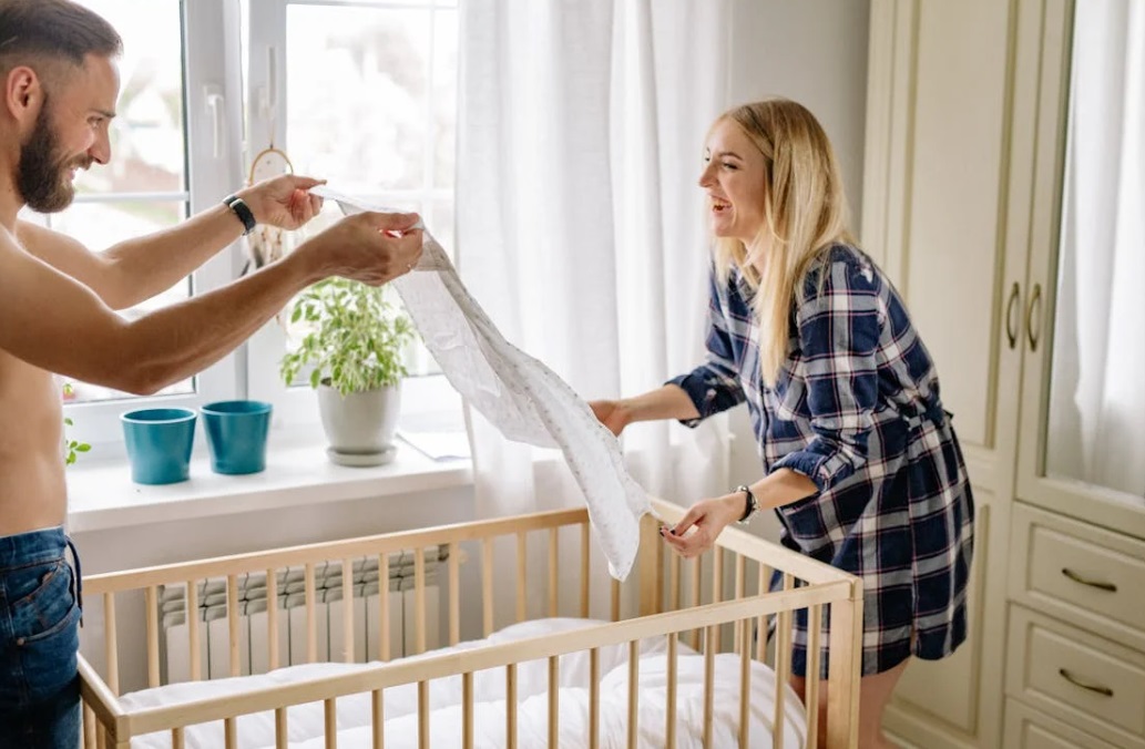 Bodenbett vs. Traditionelles Kinderbett: Welches ist die beste Wahl für Ihr Kind?